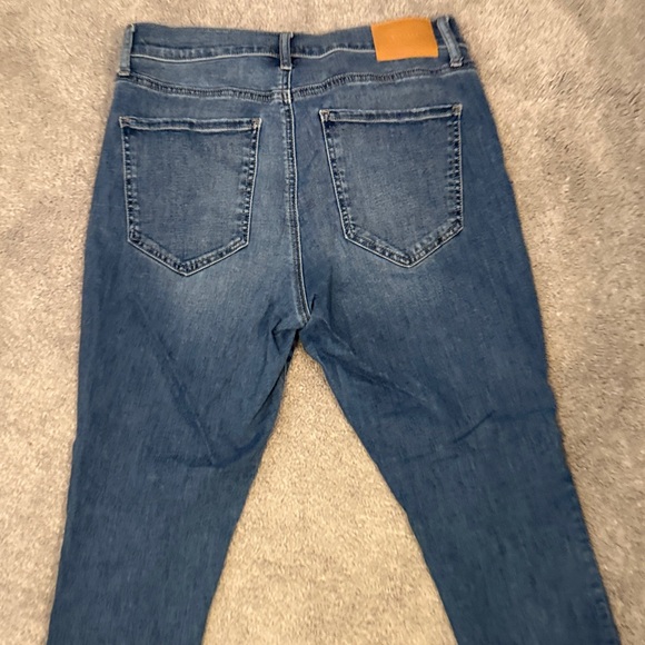 Express Women's Slim Skinny Jeans - Medium Blue Wash - Picture 4 of 7